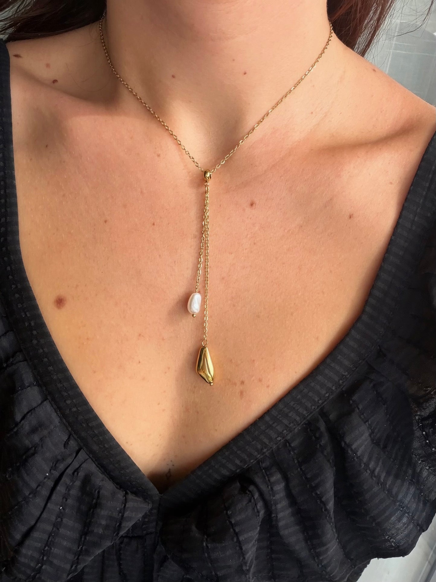 Collier Laura